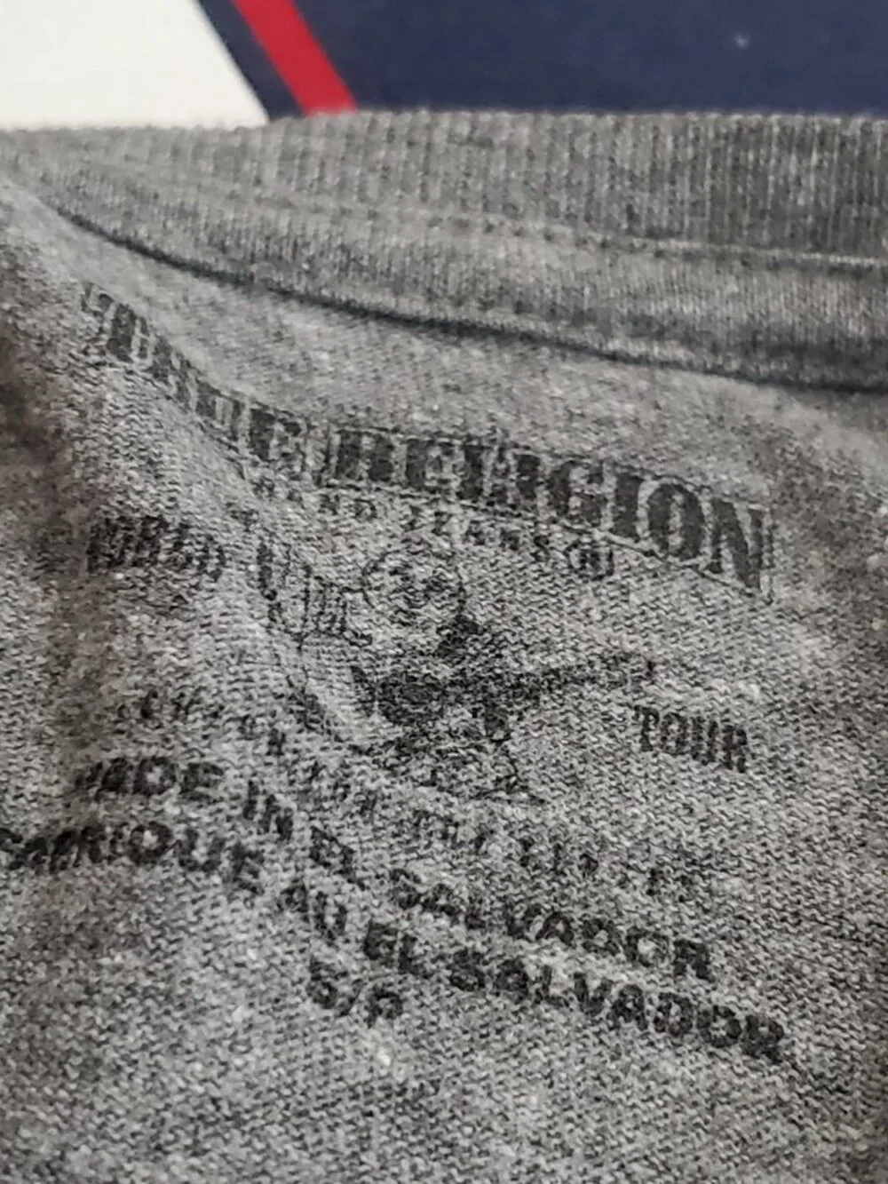 True Religion Men Shirt S Gray Horseshoe Spellout Logo Graphic Print Crew Neck